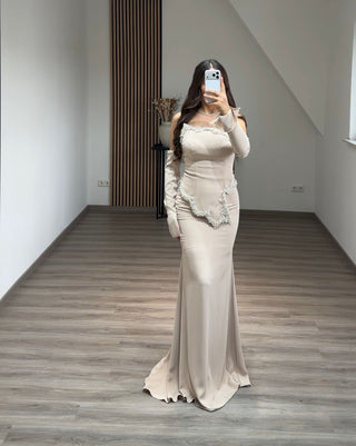 Almina Dress