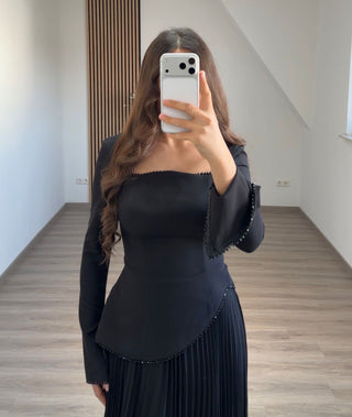 Robe Hira