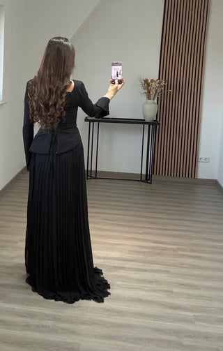Robe Hira