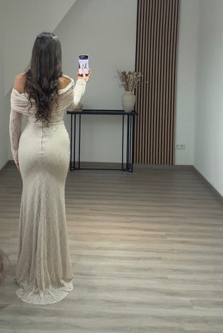 Robe Leyla