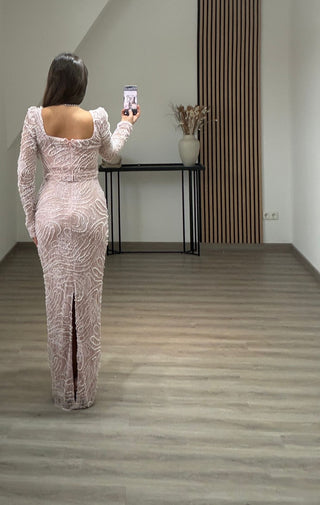 Robe Nida