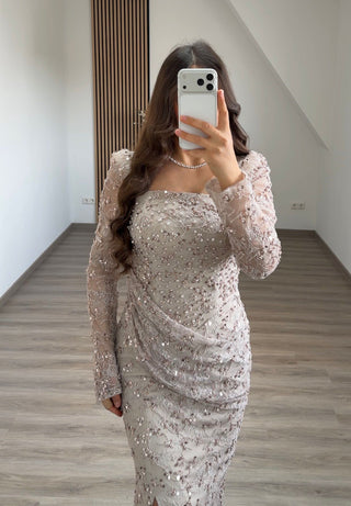 Robe Yade